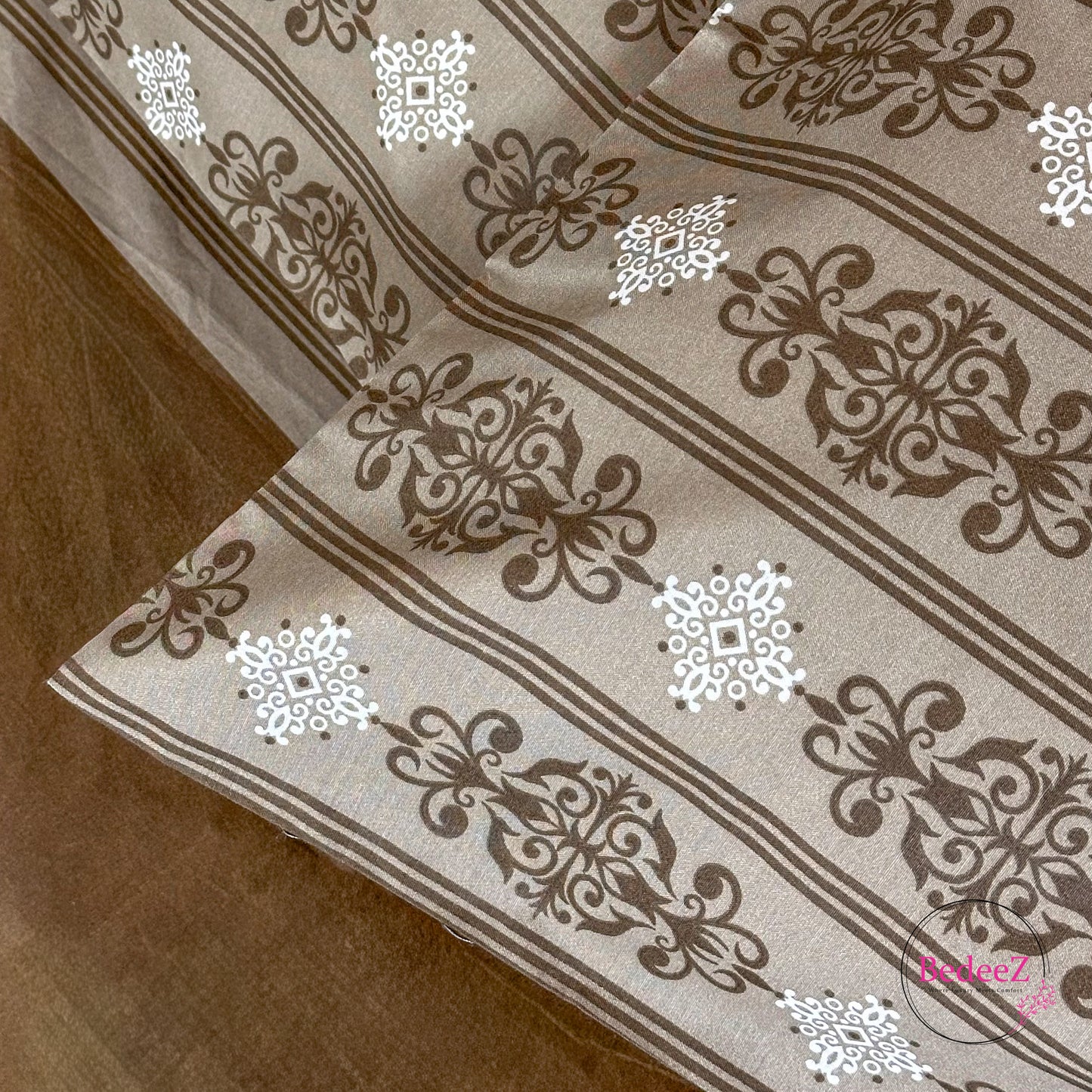 Royal Walnut Damask Cotton Double Bed Bedsheet