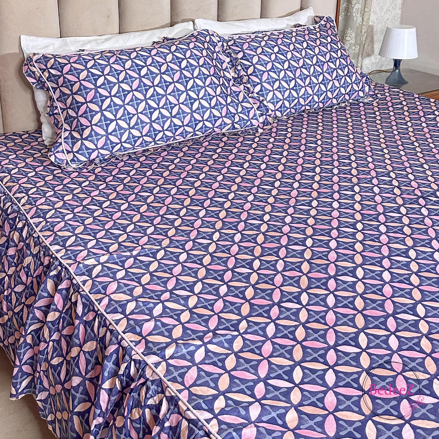 Lavender Lattice Cotton Frill Bedsheet