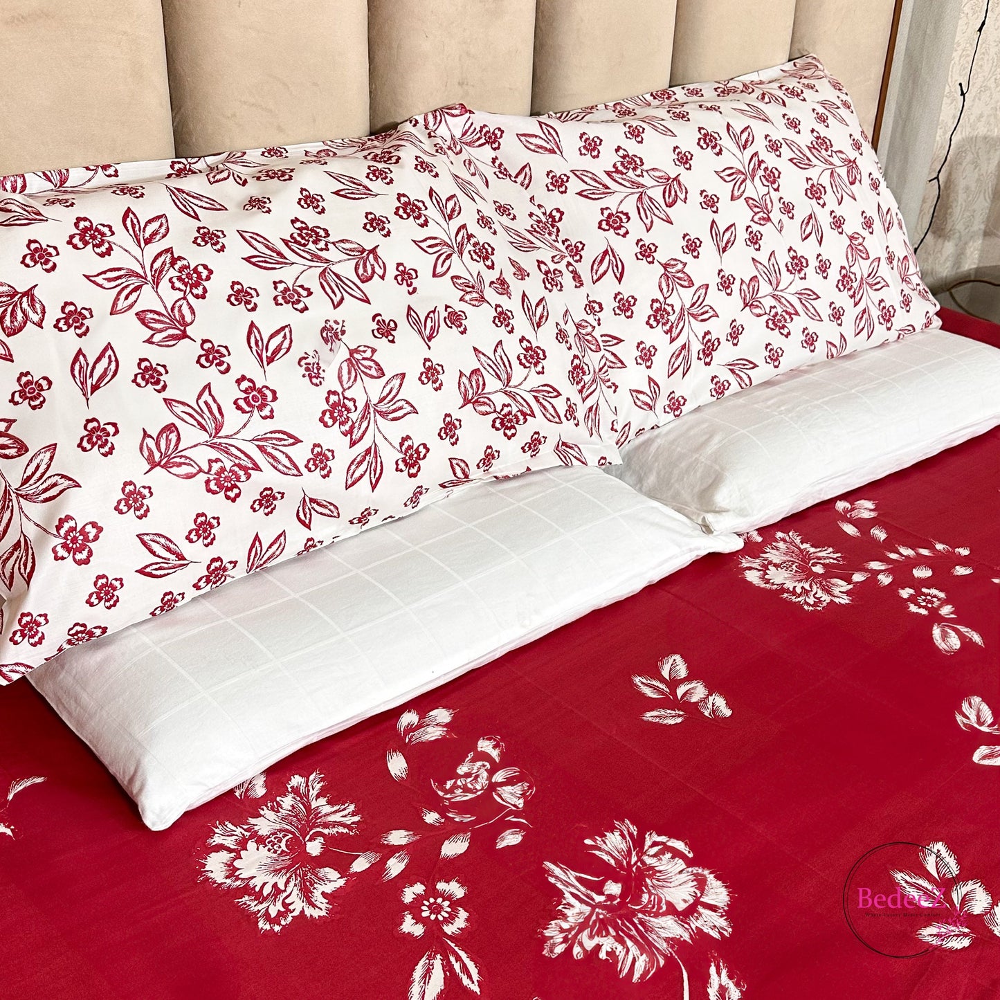 Classic Red Floral Cotton Double Bed Bedsheet (2)