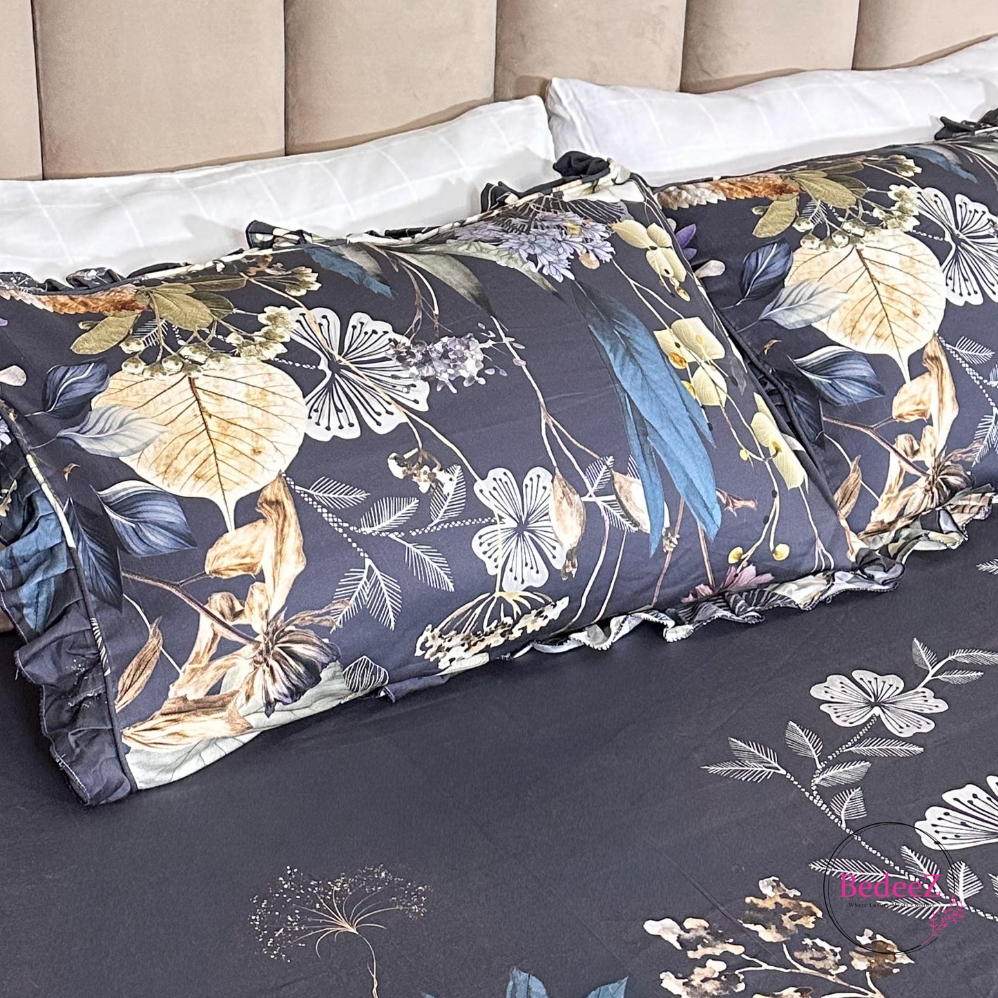 Night Garden Cotton Frill Bedsheet