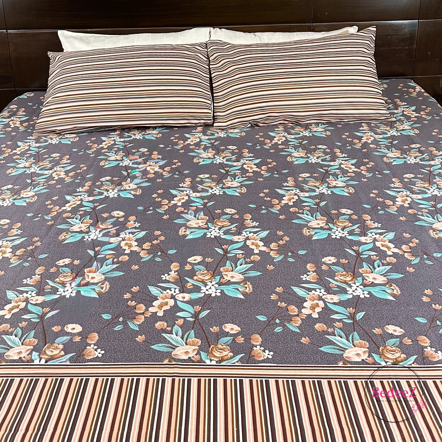 Midnight Meadow Cotton Double Bed Bedsheet