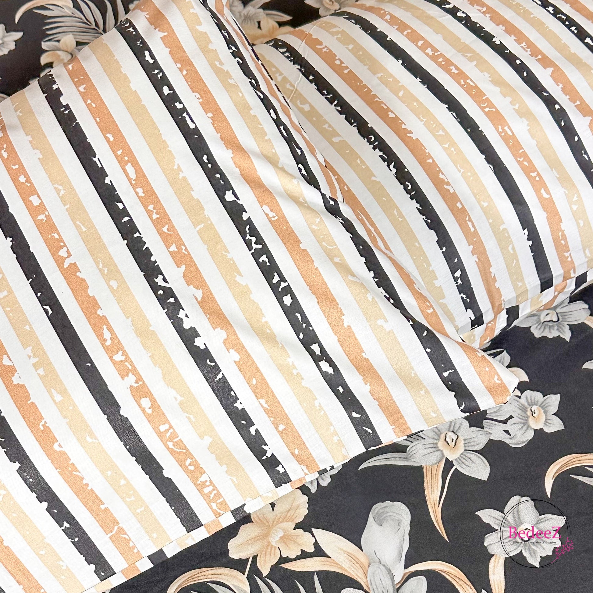 Elegant Black Floral Cotton Double Bed Bedsheet (3)
