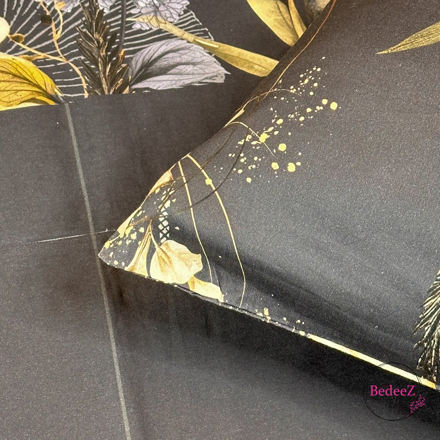 Midnight Meadow Premium Botanical Single-Bed Bedsheet
