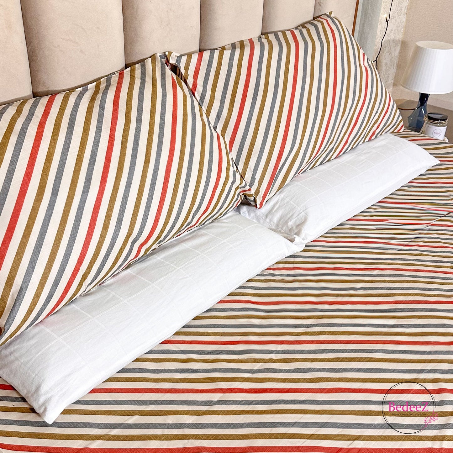 Classic Striped Cotton Double Bed Bedsheet (2)