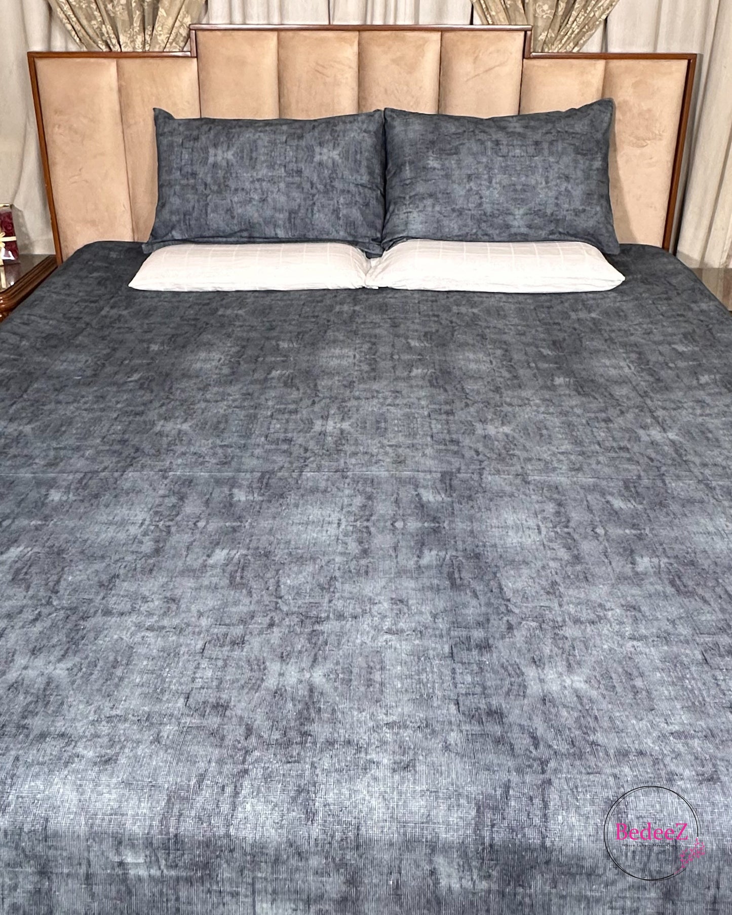 Charcoal Grey Mist Double Bed Bedsheet