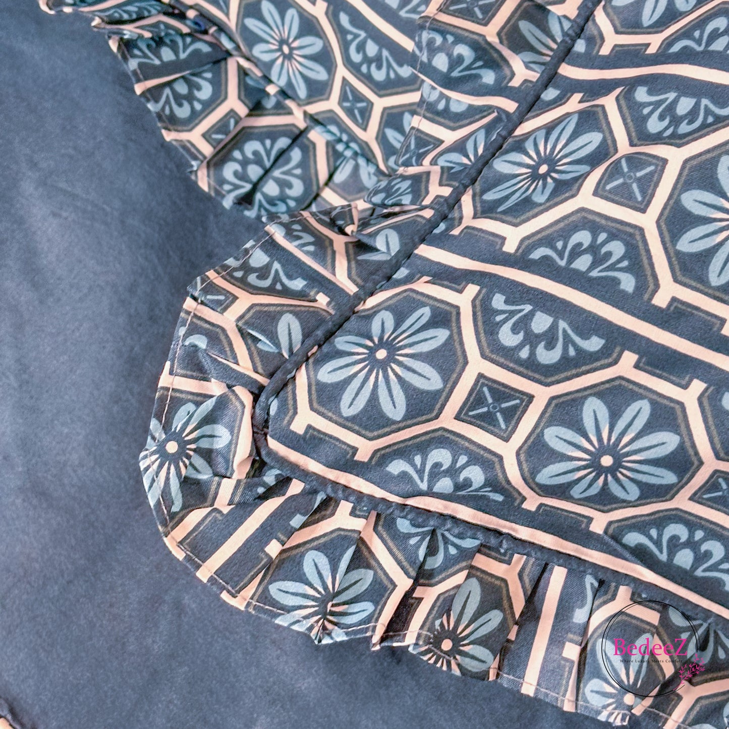 Teal Mosaic Cotton Frill Bedsheet