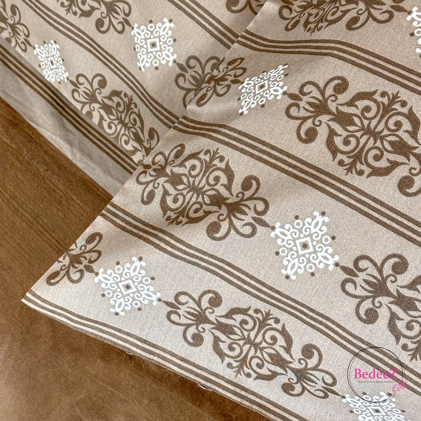 Royal Walnut Damask Cotton Double Bed Bedsheet