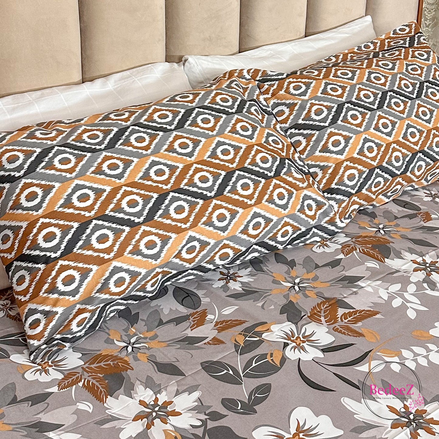 Slate Diamond Floral Cotton Double Bed Bedsheet