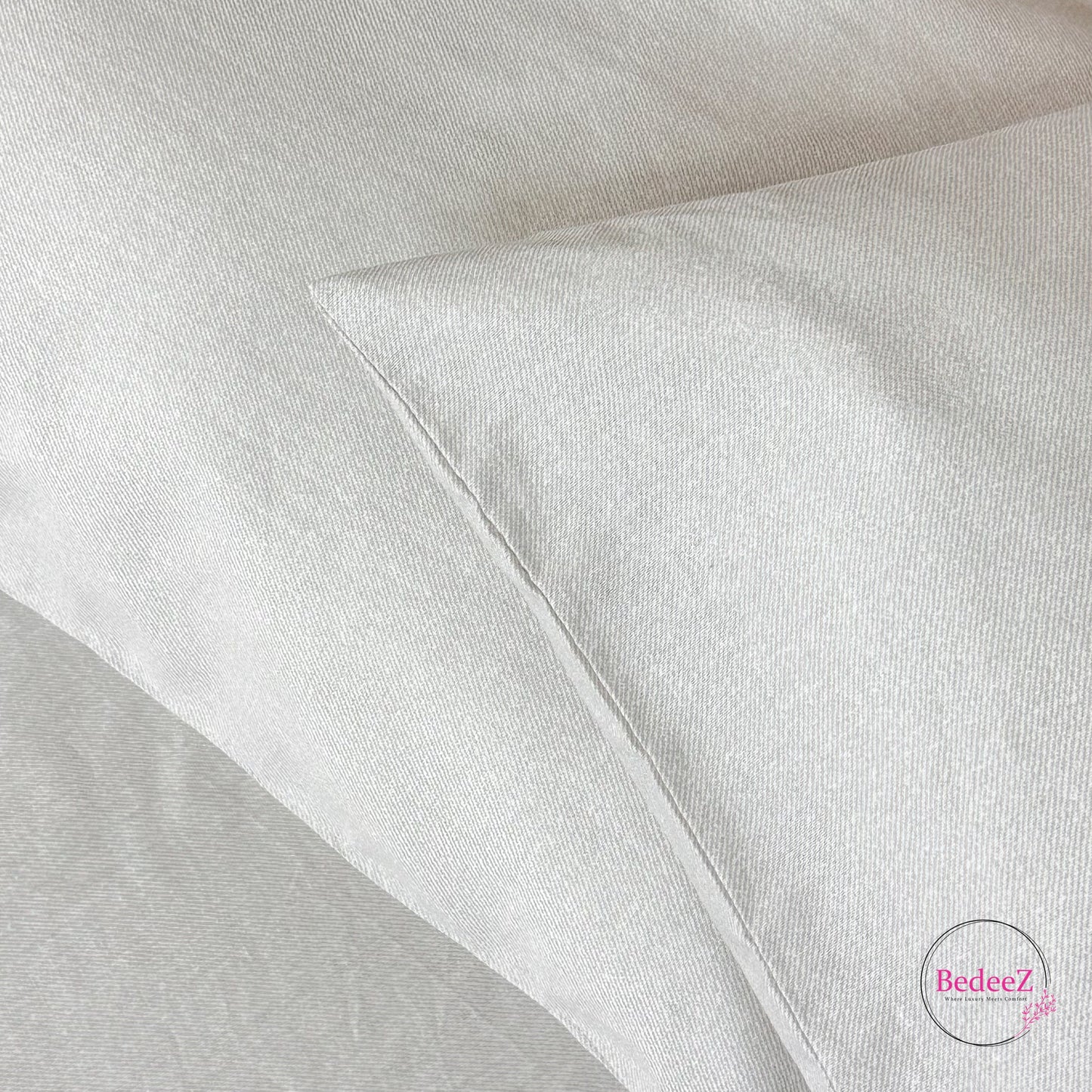 Elegant Beige Cotton Double Bed Bedsheet (3)