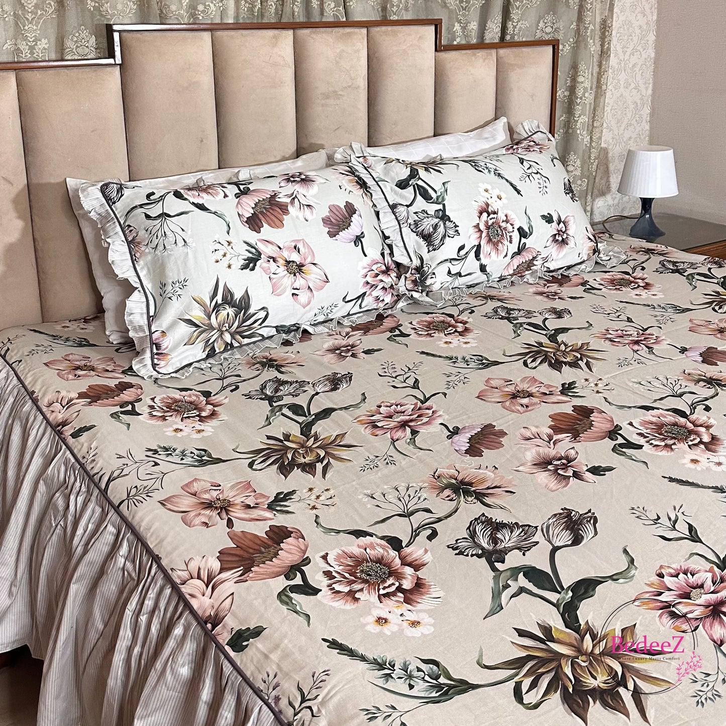 Desert Rose Cotton Frill Bedsheet