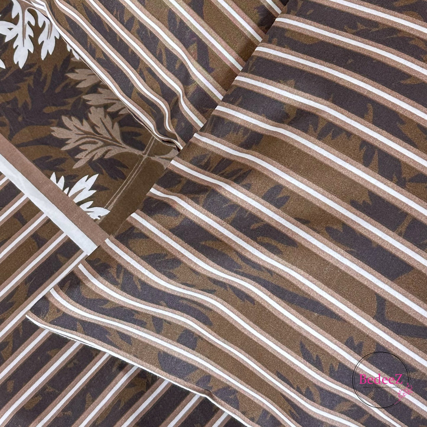Mocha Autumn Fern Cotton Double Bed Bedsheet